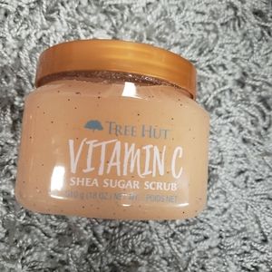 Tree Hut Vitamin C sugar scrub